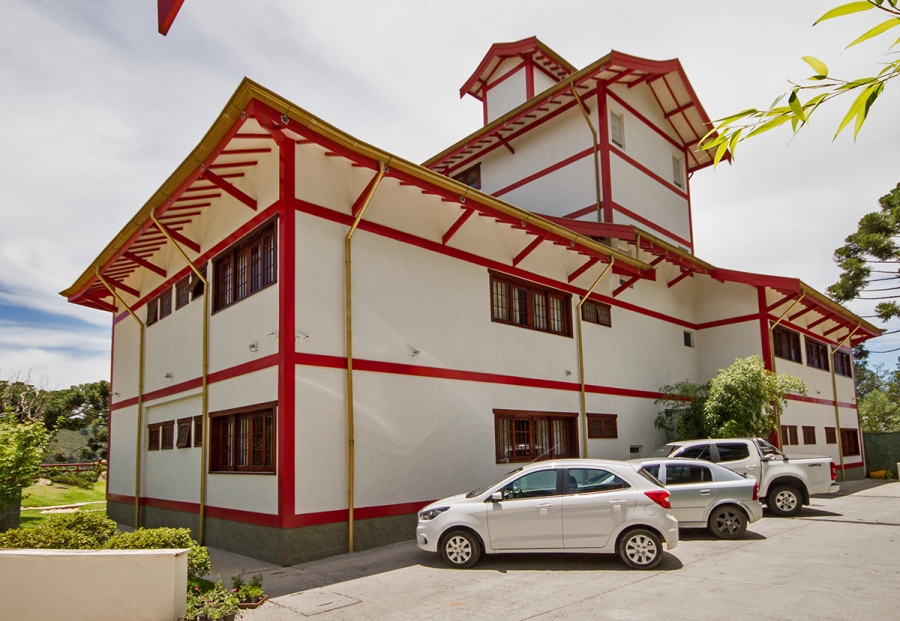 acomodações em campos do jordão com café da manhã incluso na diária